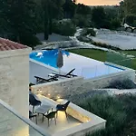 Annie Crete - Private Luxury With Sea And Mountain Views